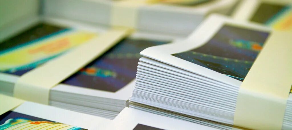 брошюры. печатная продукция. офсетная печать. рекламная продукция полиграфия. полиграфические материалы.