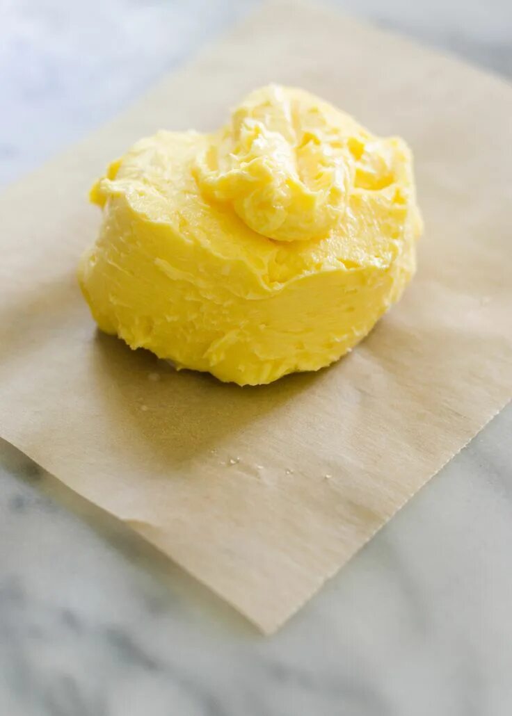 How to make butter. Масло сливочное. Мягкое масло. Советское сливочное масло фото. Сливочное масло с добавками.