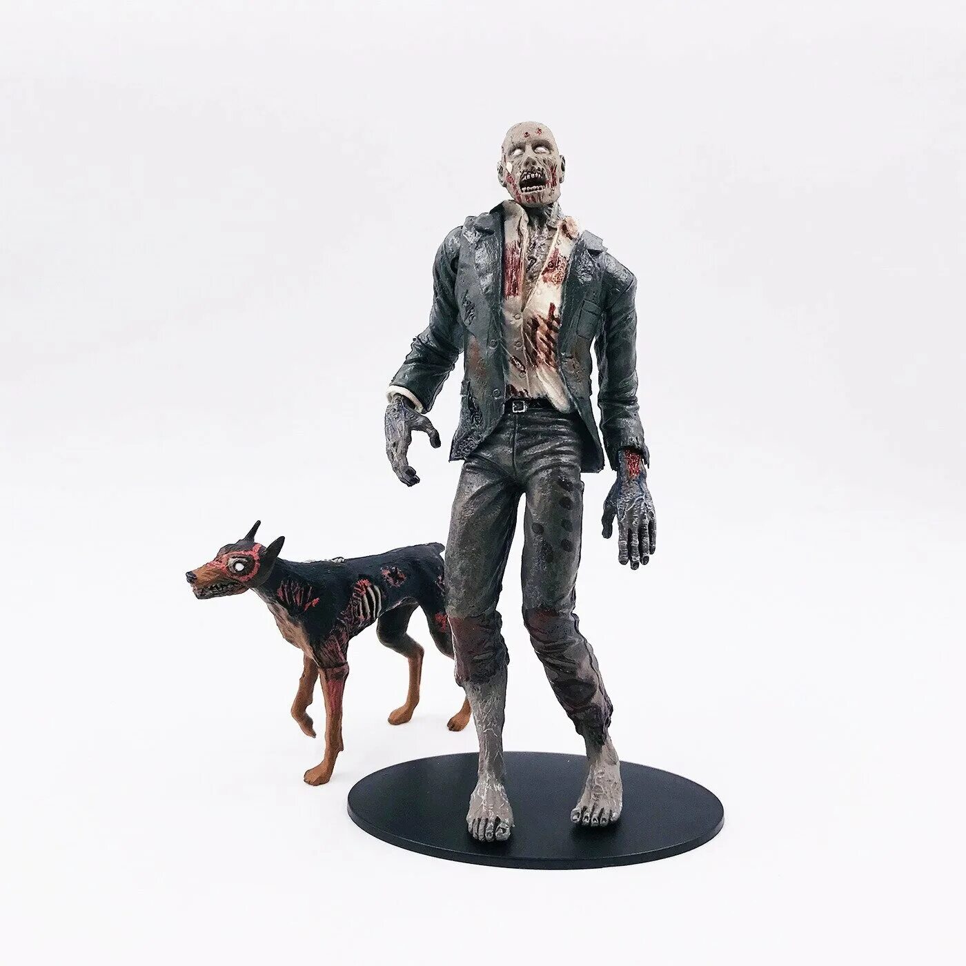 резидент фигурки