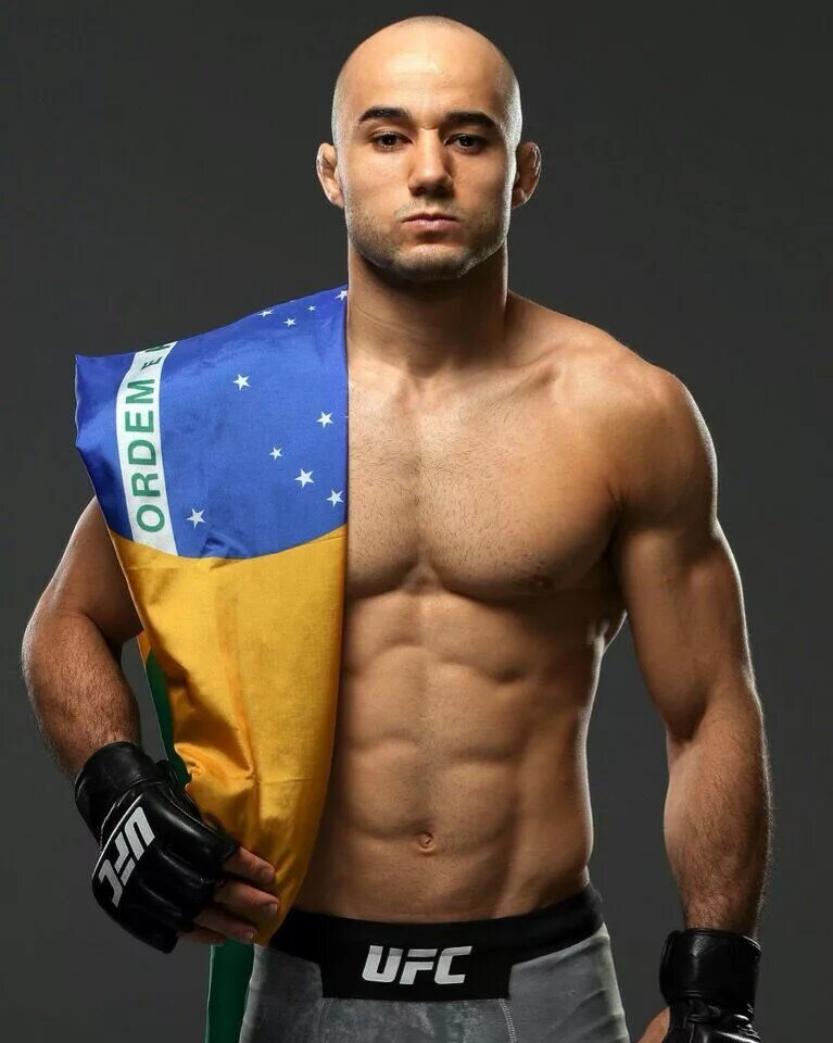 Марлон мораес москва. Марлон мораис бразильский боец без правил. Марлон мораес. Мораес юфс. Марлон мораес.