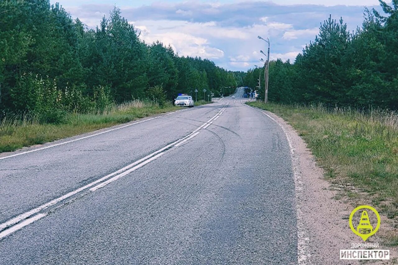 Дорога фото. Фотосессия у дороги. Съезд в кювет. Гибнет на дорогах