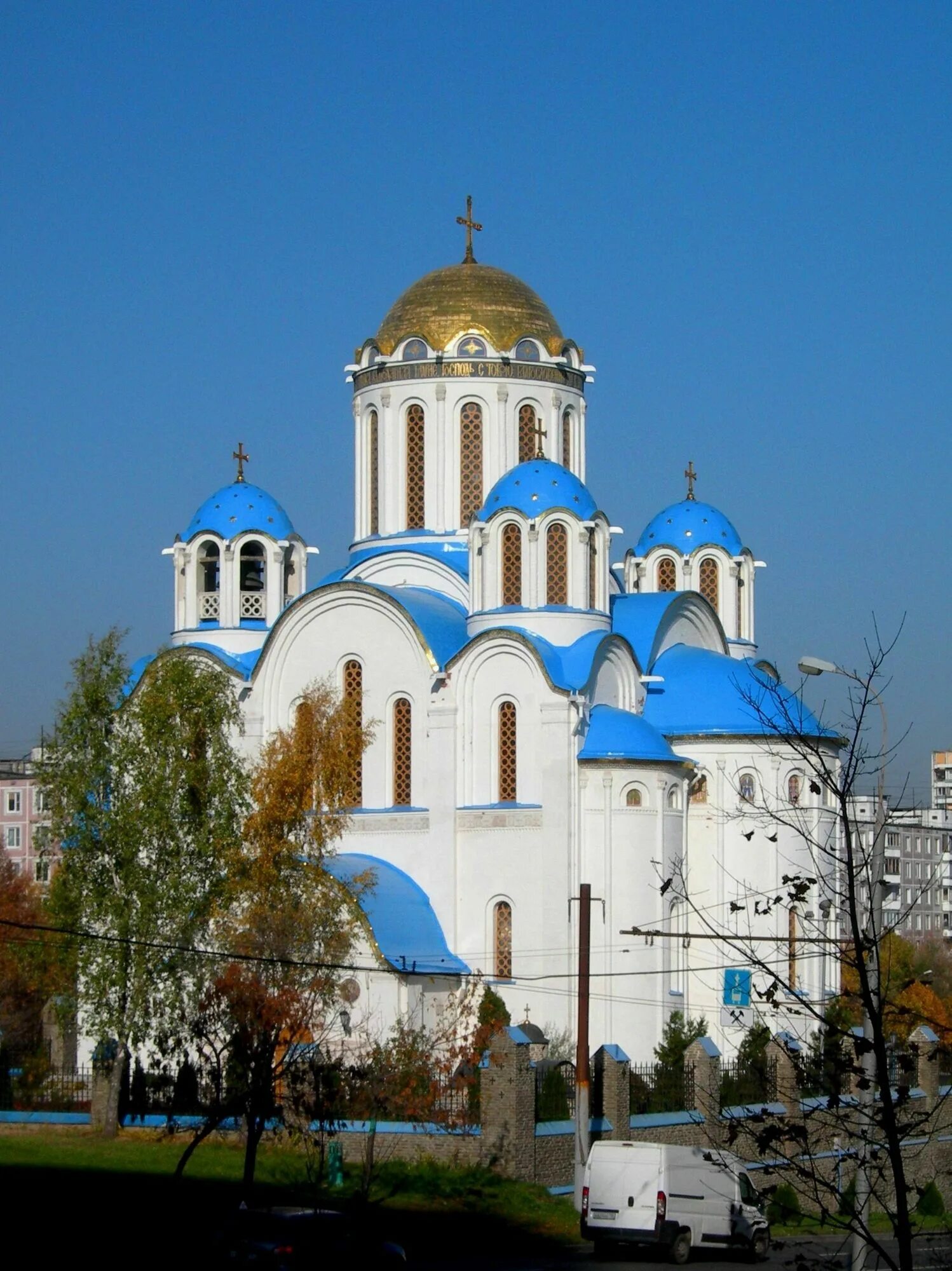 Ясенево храм покрова пресвятой богородицы фото Москва Ясенево Церковь Покрова Пресвятой Богородицы Свод Мозаика Фотография
