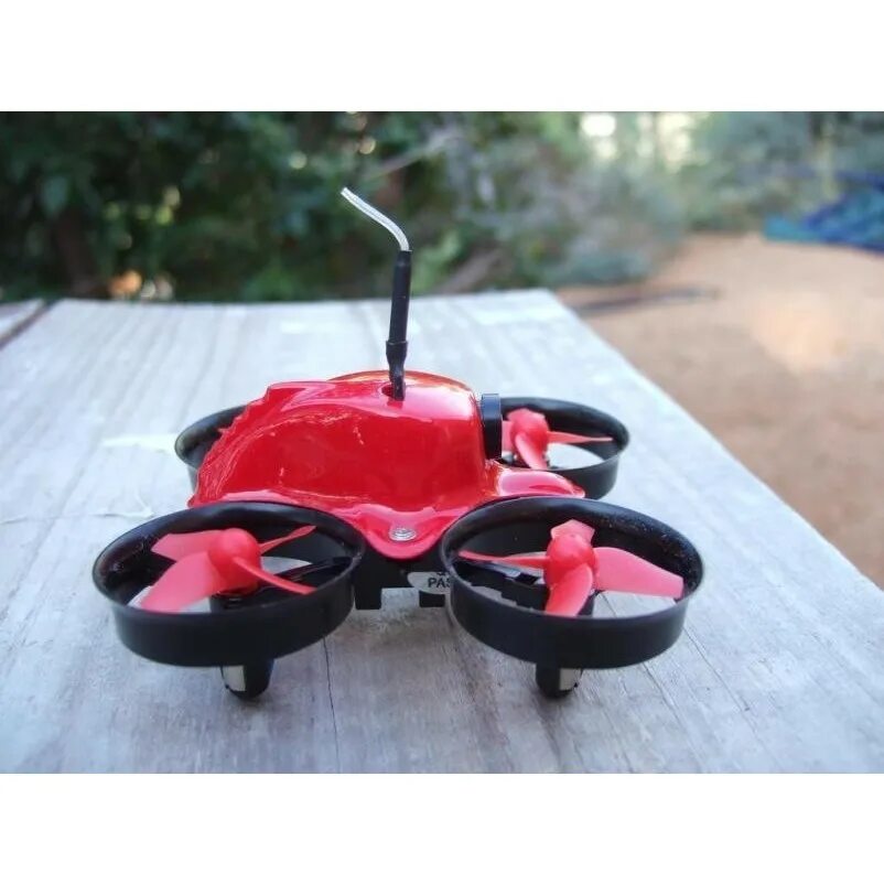 Микро 13. Eachine e013. Eachine e013 Plus. H36 Eachine e013. Квадрокоптер Eachine Red.