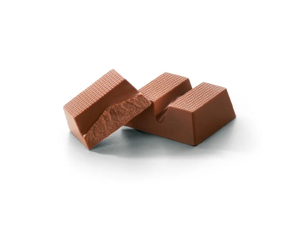 1 кусочек шоколада. Кусочки шоколада. Кусочки молочного шоколада. Кусок шоколада. Шоколад в кубиках.
