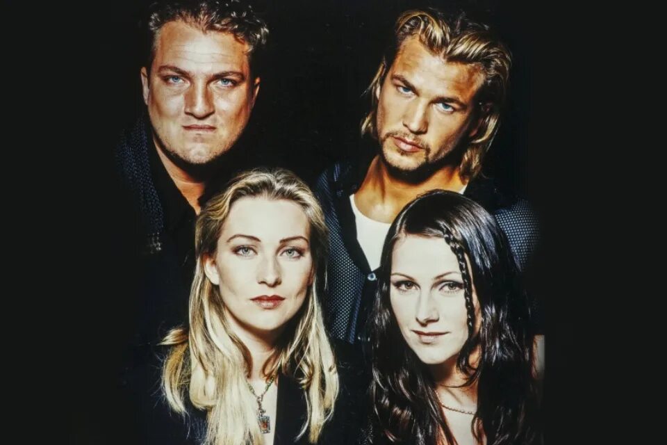 Ace of Base солистка. Группа Ace of Base 2020. Солистки группы Эйс оф бейс. Группа Эйс оф бейс сейчас.