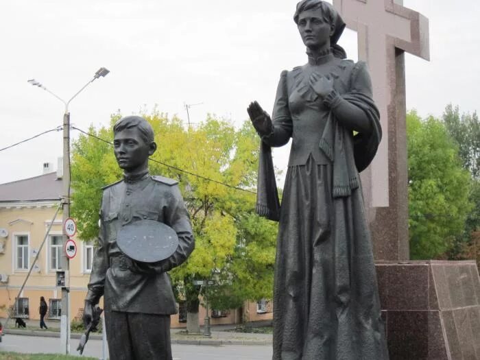 Памятник примирения. Памятник примирения и согласия в Новочеркасске. Памятники Новочеркасска. Памятники культуры Новочеркасска. Новочеркасск Скнарин.