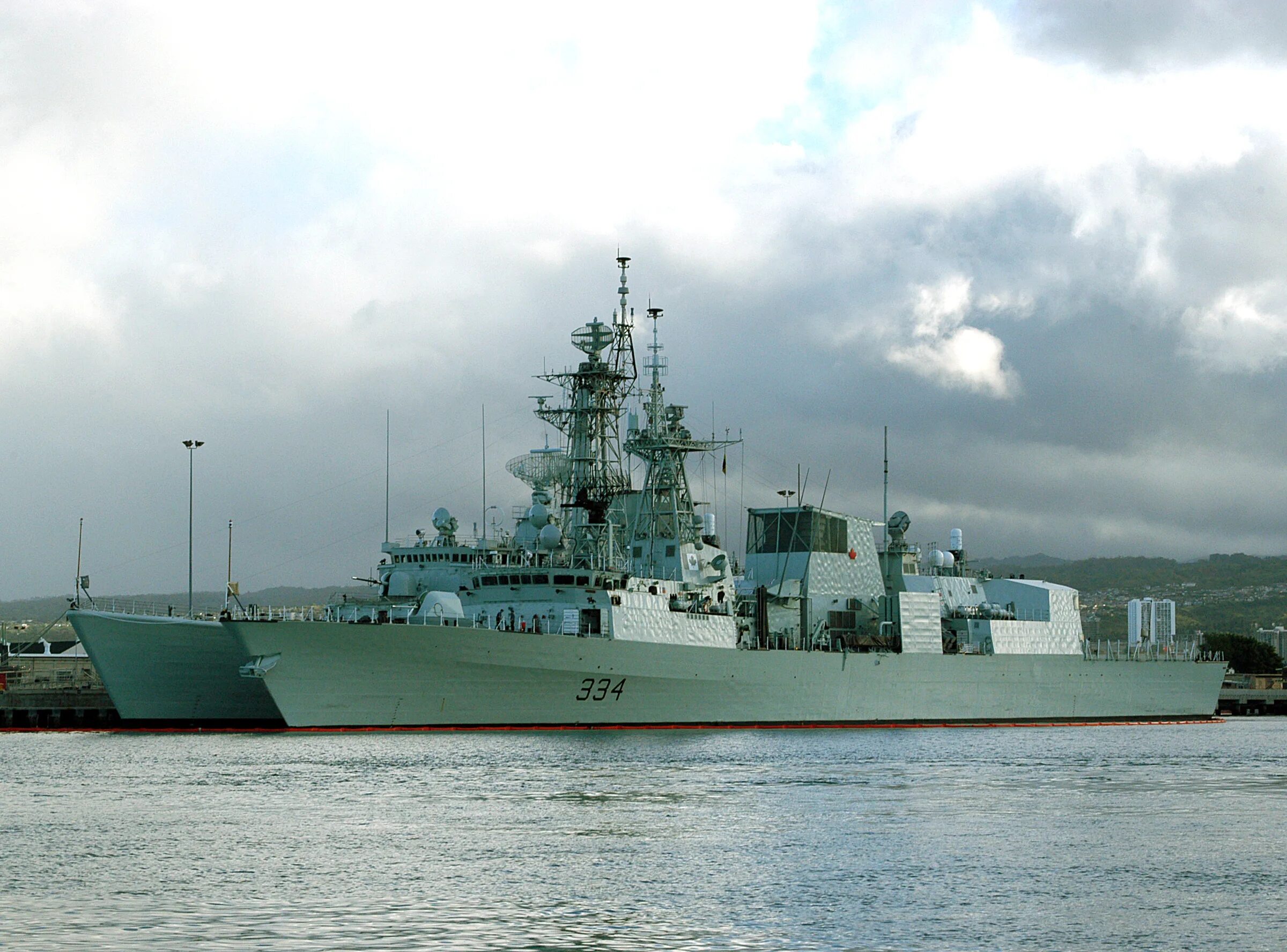 Фрегат 6. Royal Canadian Navy. Корабль Роял неви. Военно морской флот Канады. Канадский крейсер.