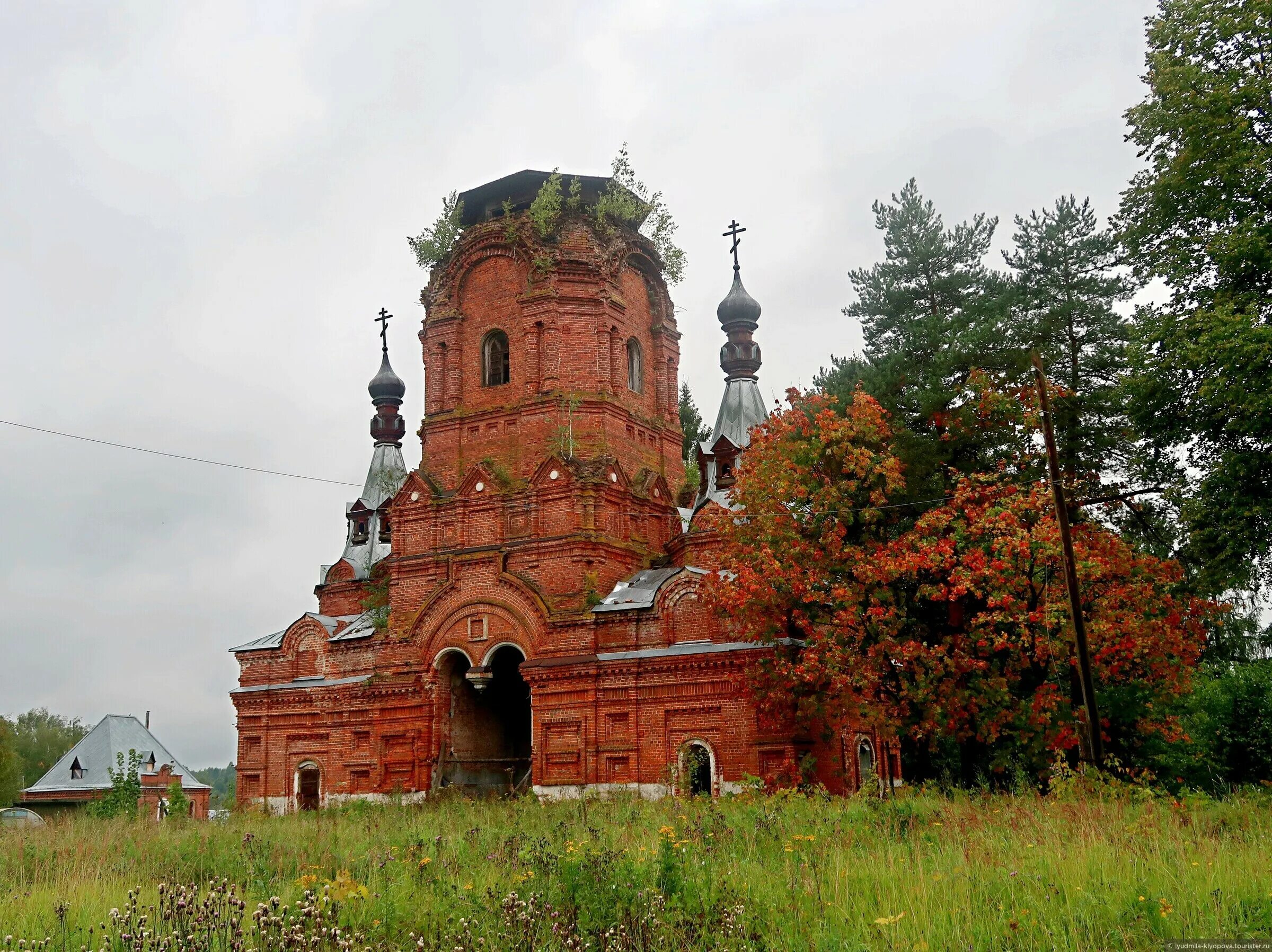 Александровский район владимирской области фото. Свято Смоленская Зосимова пустынь. Зосимова пустынь Арсаки. Зосимова пустынь ,монастырь,Смоленская Смоленская мужской. Зосимова пустынь мужской монастырь.