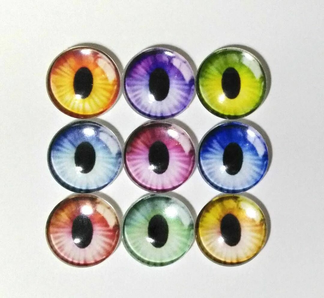 стеклянные глаза для игрушек. декоративный глаз. кабошоны стеклянные цветные. стеклянные глаза для игрушек. реалистичные глазки для игрушек.