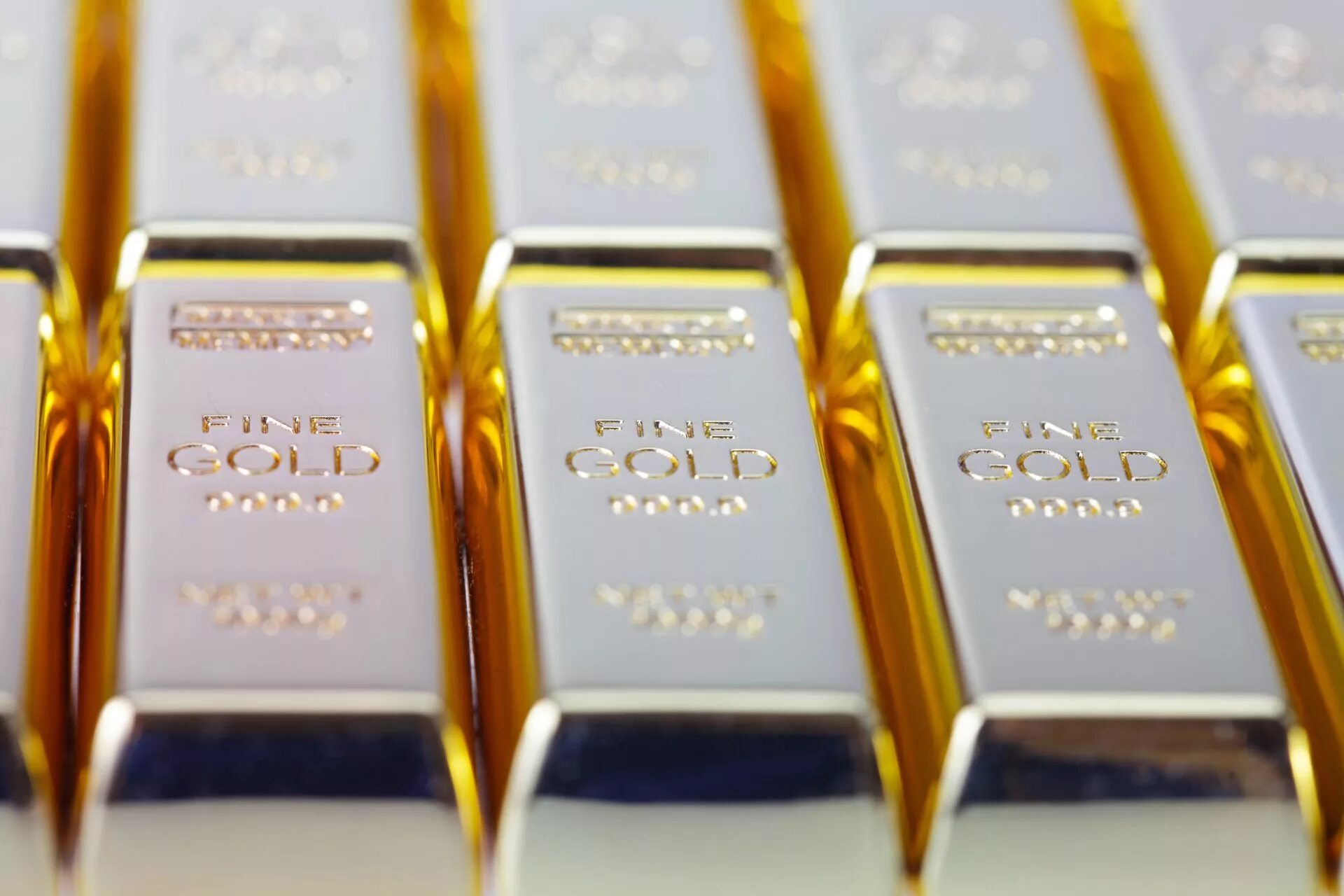 Fine Gold 999.9 это золото?. Fine Gold 999.9 uzb. Царское золото 999 слитки. Золото 999 пробы. Установить том золотой