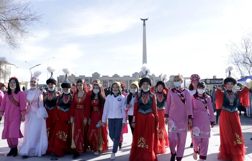 Алғыс айту видео. День Благодарения в Казахстане. День благодарности в Казахстане. Как отмечают Наурыз в Казахстане.