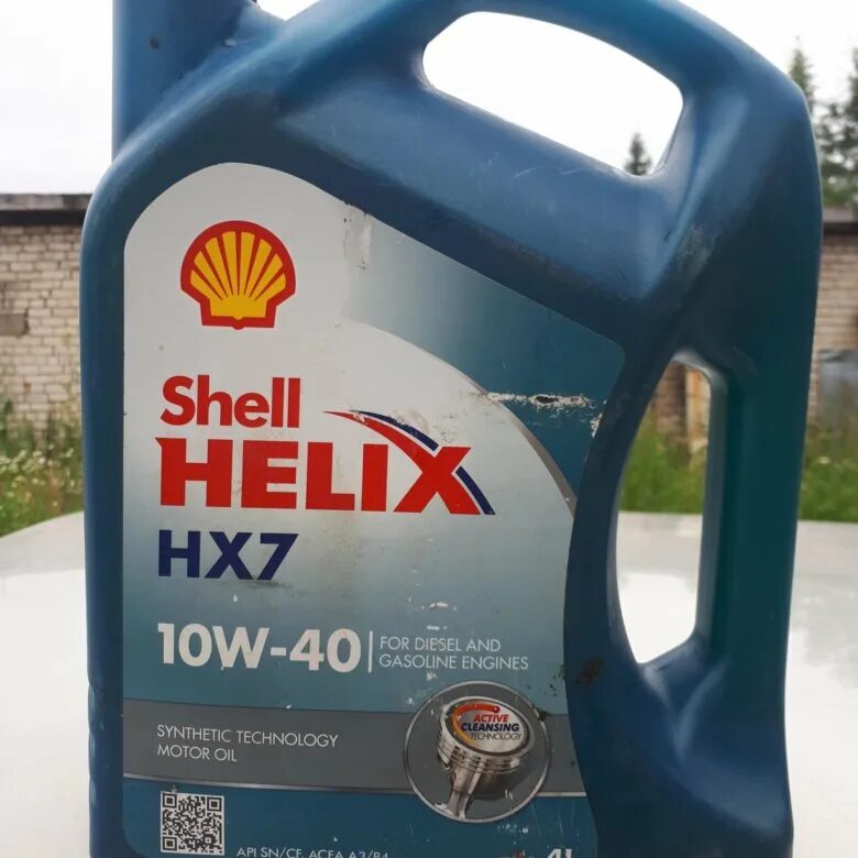 Шелл Хеликс 10в40 полусинтетика. Shell Helix 10w 40 полусинтетика. Shell Helix 10w 40 синтетика 4литра. Шел Хеликс 10 w 40 полусинтетика. Масло helix 10w 40