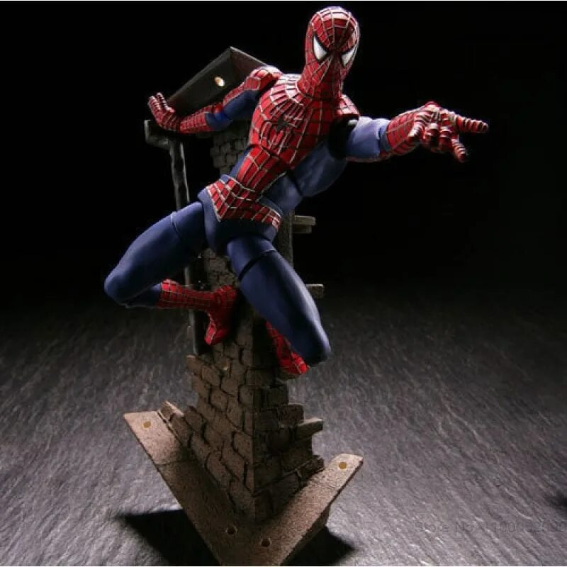 Spider man action figure. Фигурки хот тойс человек паук. revoltech spider man. the amazing spider man фигурка. новый челове каукфигурка хот тойс.