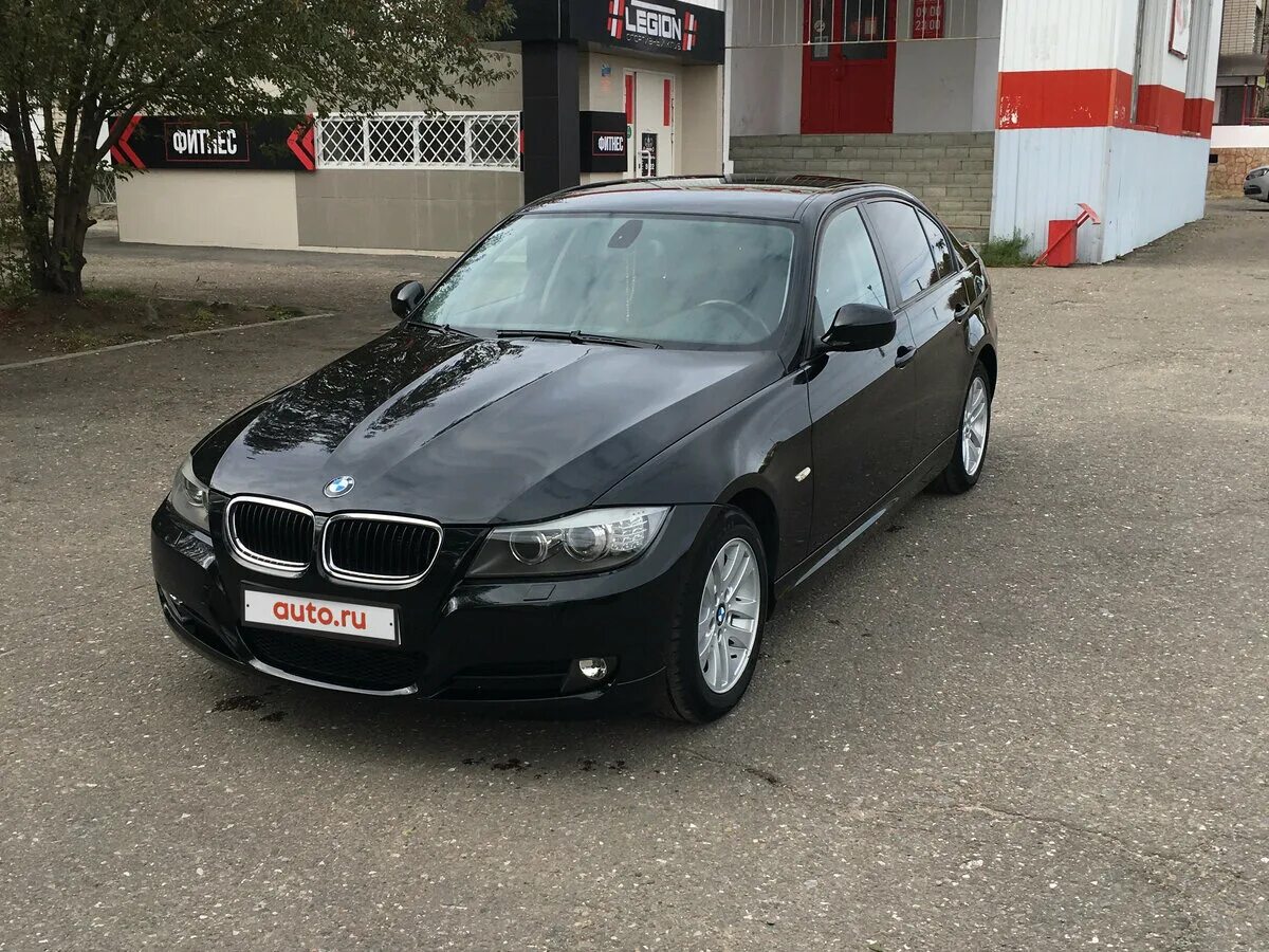 Куплю бмв 2008 года. БМВ 3 2008 черная. BMW 320 I e90 2008. БМВ 3 седан 2008 года. БМВ 320i e90 2008.