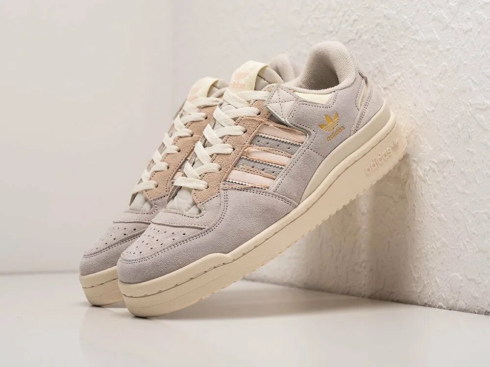 Адидас forum low кроссовки. Adidas forum 84 Low бежевые. Кроссовки adidas forum Low. Кроссовки adidas forum 84 Low. Кроссовки адидас forum Low.