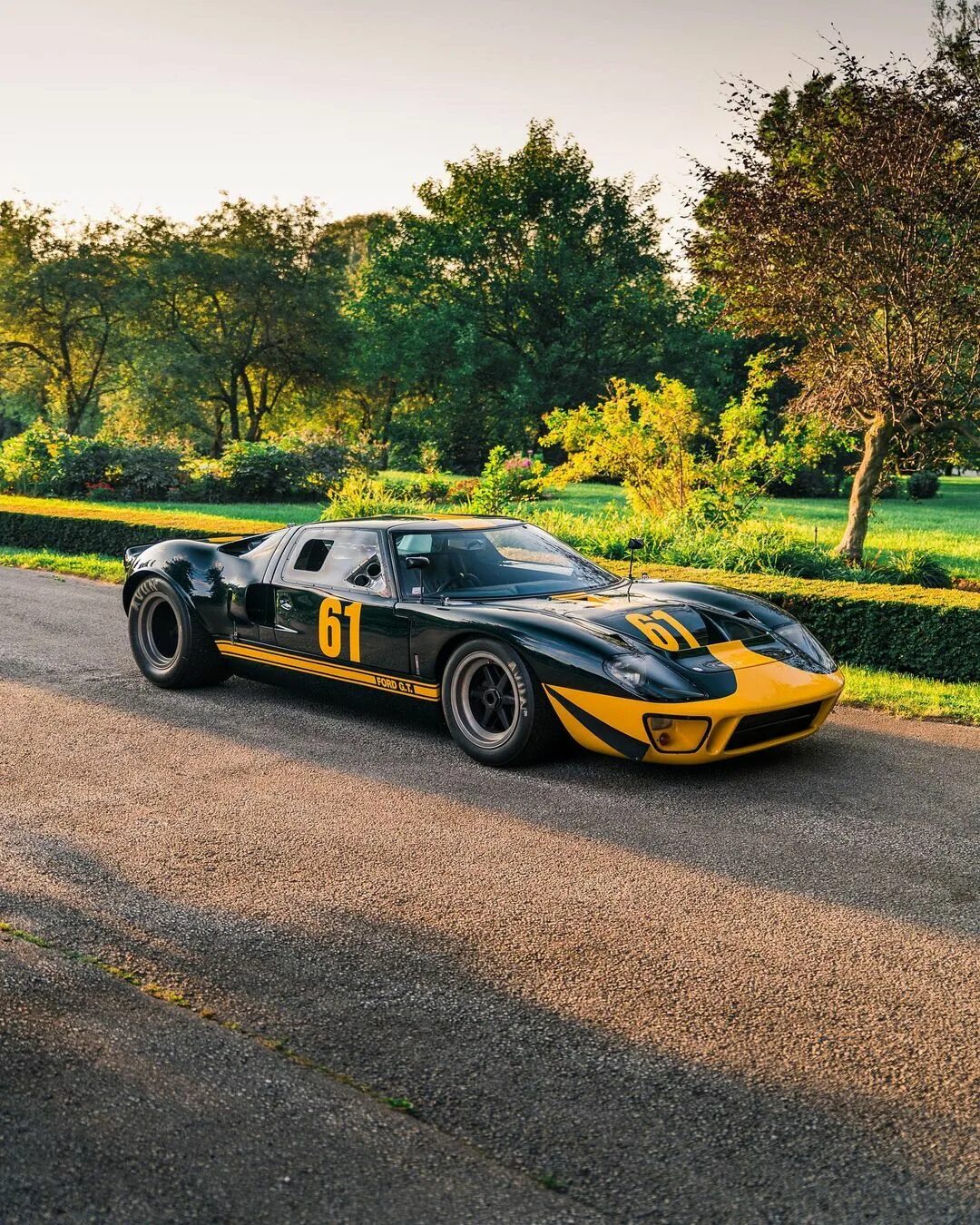 Gt 40 купить. Форд ГТ 40. Форд гт40 Леман. Ford gt40 x1. Форд ГТ 40 мк2.