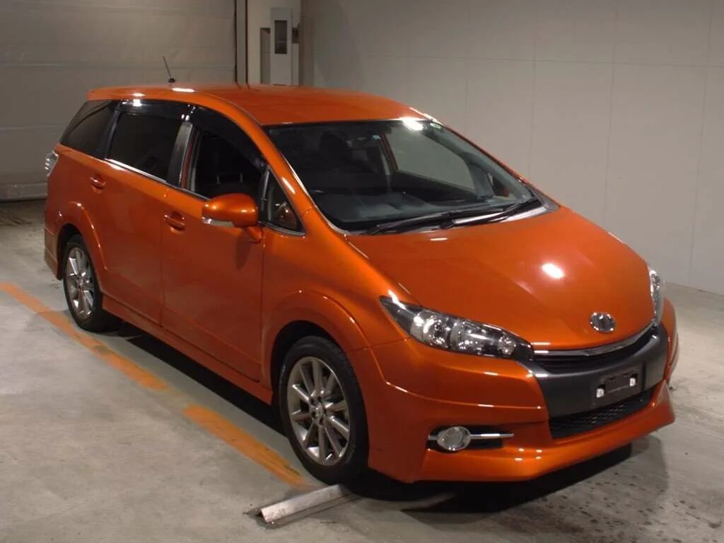 Тойота Виш Япония. Тойота с Японии с аукциона. Япония Toyota Wish. Виш машина.