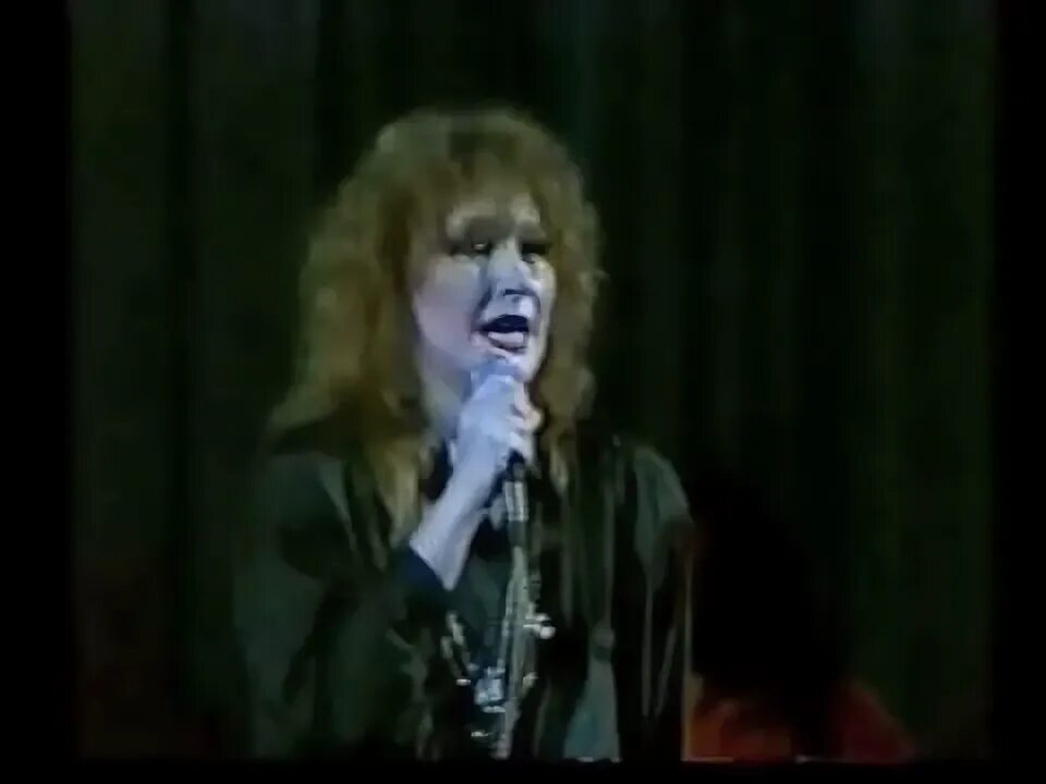 Пугачева шалом. Пугачева вольная. Алла пугачева паромщик. Пугачева награждения. Что пела пугачева в еврейском театре.