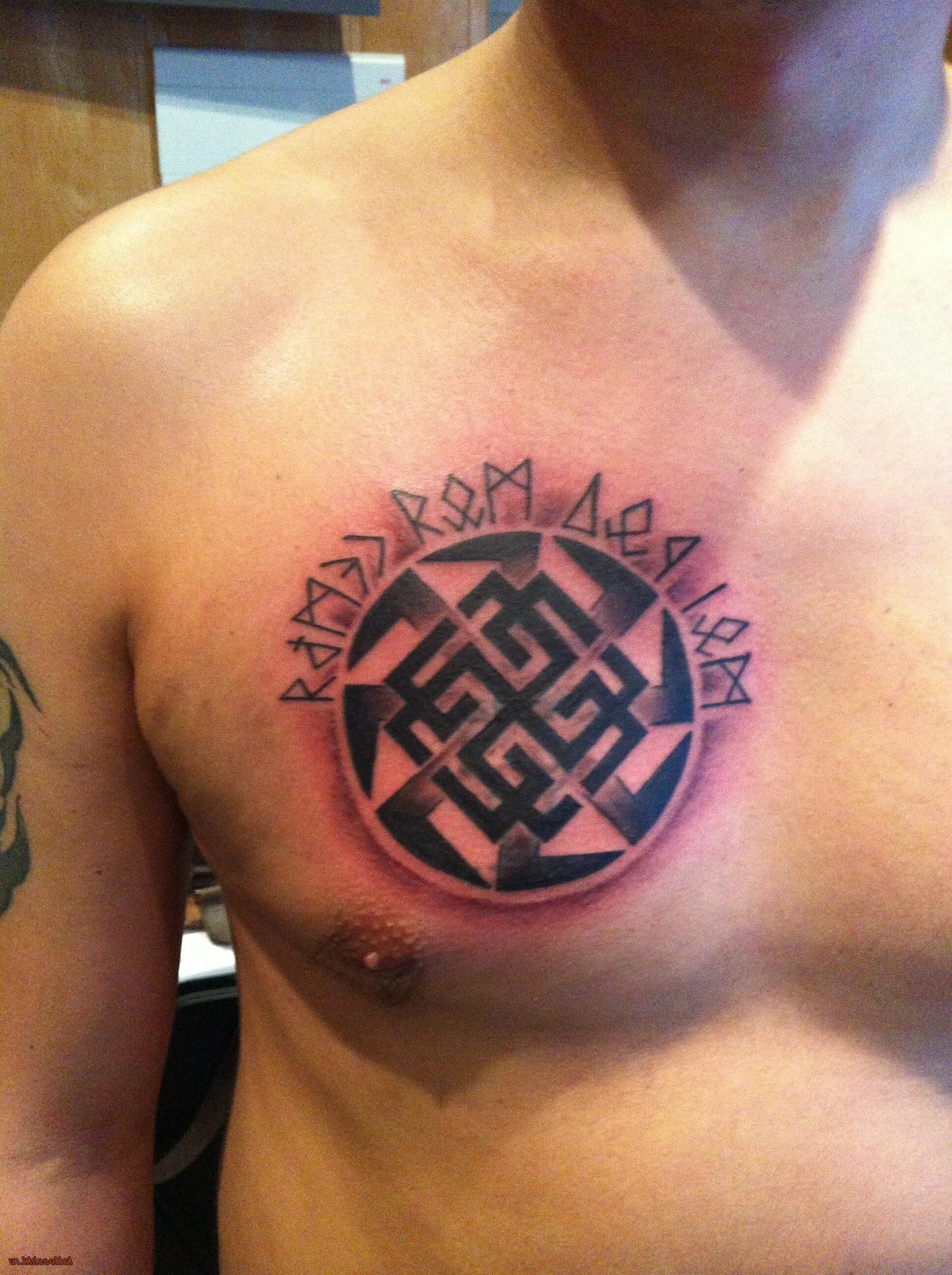 скандинавский оберег валькнут. скандинавские руны и их обозначения. тату славянские руны одал. тату руны футарк. славянские руны для мужчин.