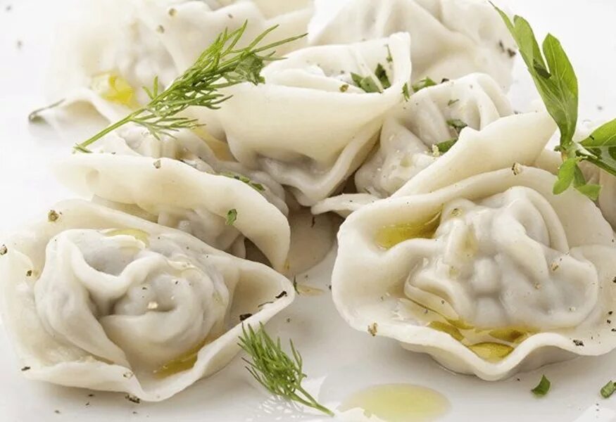 Пельмешки. Пельмени русское блюдо. Пельмени реконструктор. Пельмени. Пельмени.