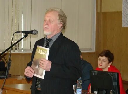 Писатель николаевич
