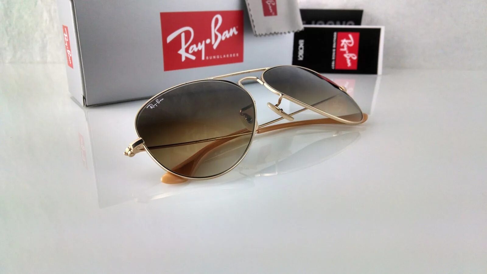 Ray ban Aviator очки отличить подделку от оригинала. Очки Авиатор ray ban оригинал как отличить. Как отличить оригинал ray ban