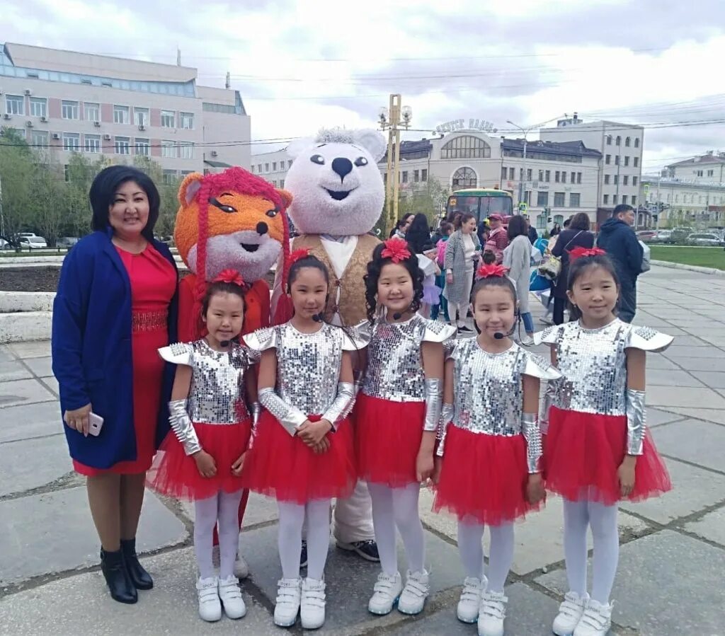 Добун саха. Добун саха. Добун саха. Добун саха. Этно фольклорный ансамбль добун.