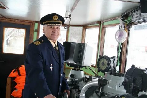 Работа в море старшим механиком