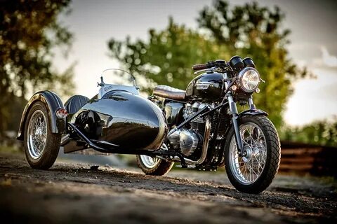 side-car BAAK's Bonneville sidecar Watsonian Sidecar for new Triumph T...