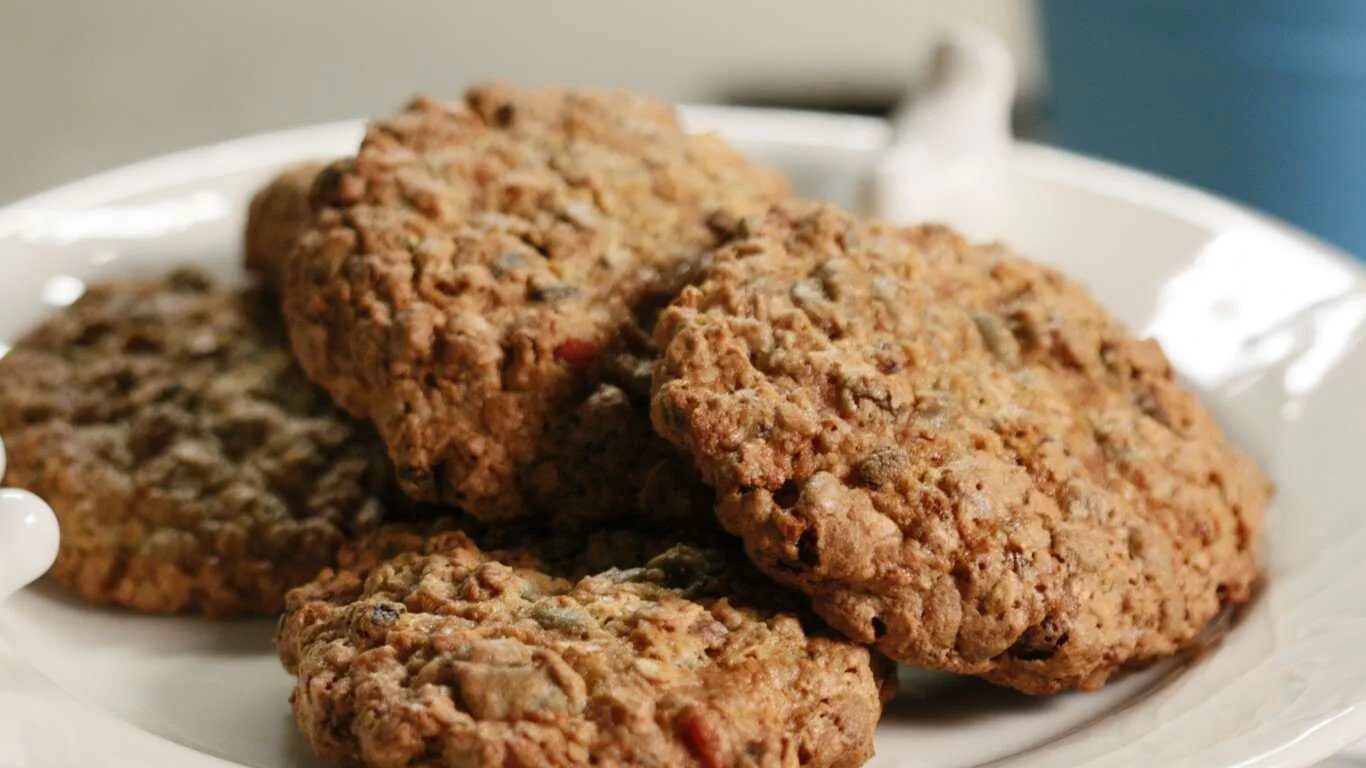 Овсяное печенье Геркулес. Монастырская кухня овсяное печенье. Постное печенье из овсяных хлопьев.