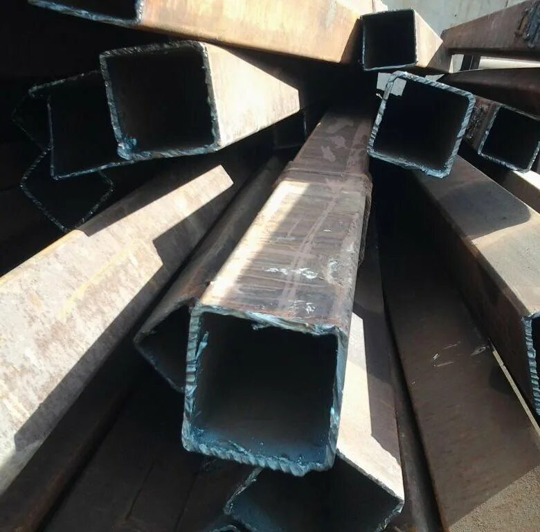 Труба профильная нержавеющая aisi 304. Проф труба бу 60/30 фото. Труба профильная некондиция. Б/у профильная труба 40/20. Труба профильная 100x100x2.