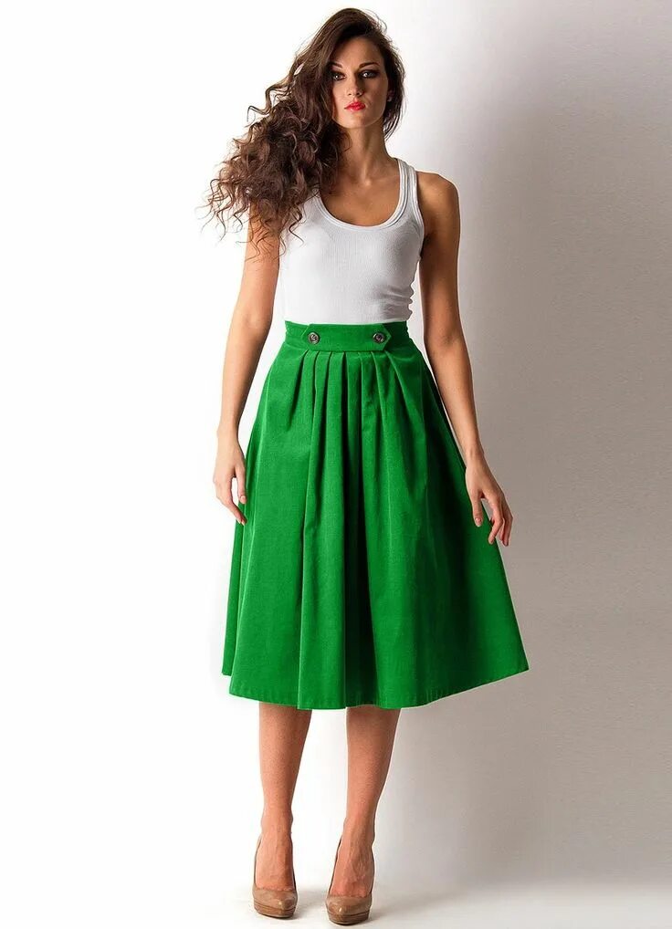 10 Cute Wedding Guest Dresses To Wear When It's Cold Outside Winter wedding outf