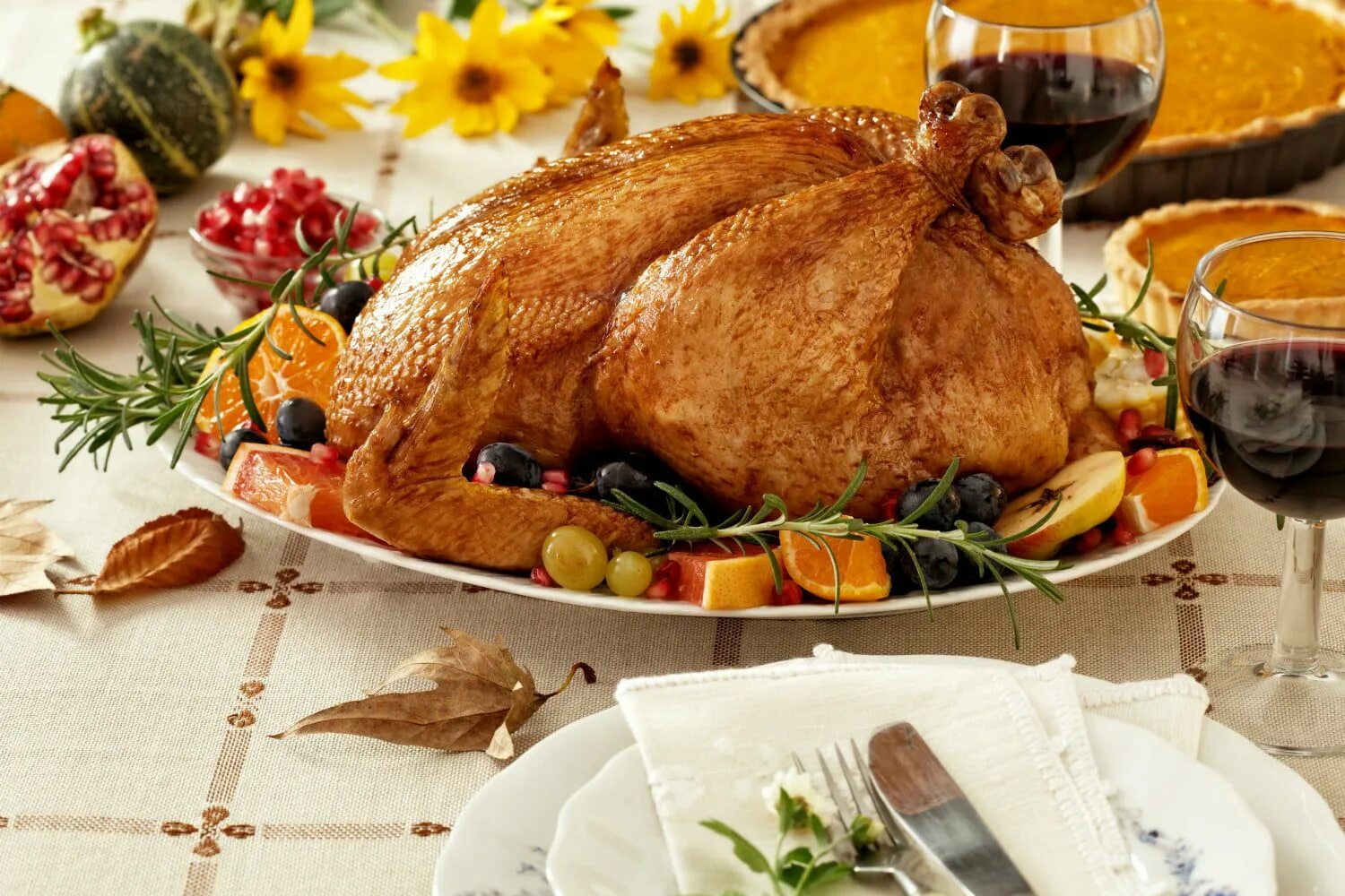 Thanksgiving turkey. День Благодарения. День Благодарения в США. Блюда на день Благодарения в США. День Благодарения в Канаде.