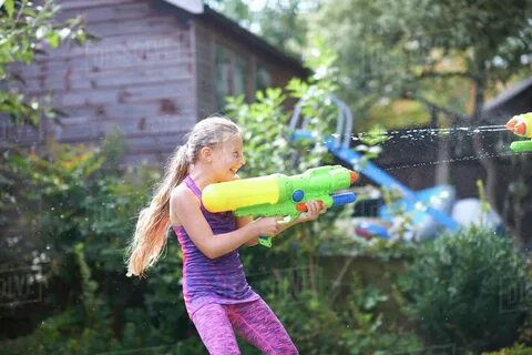 Squirt water gun.