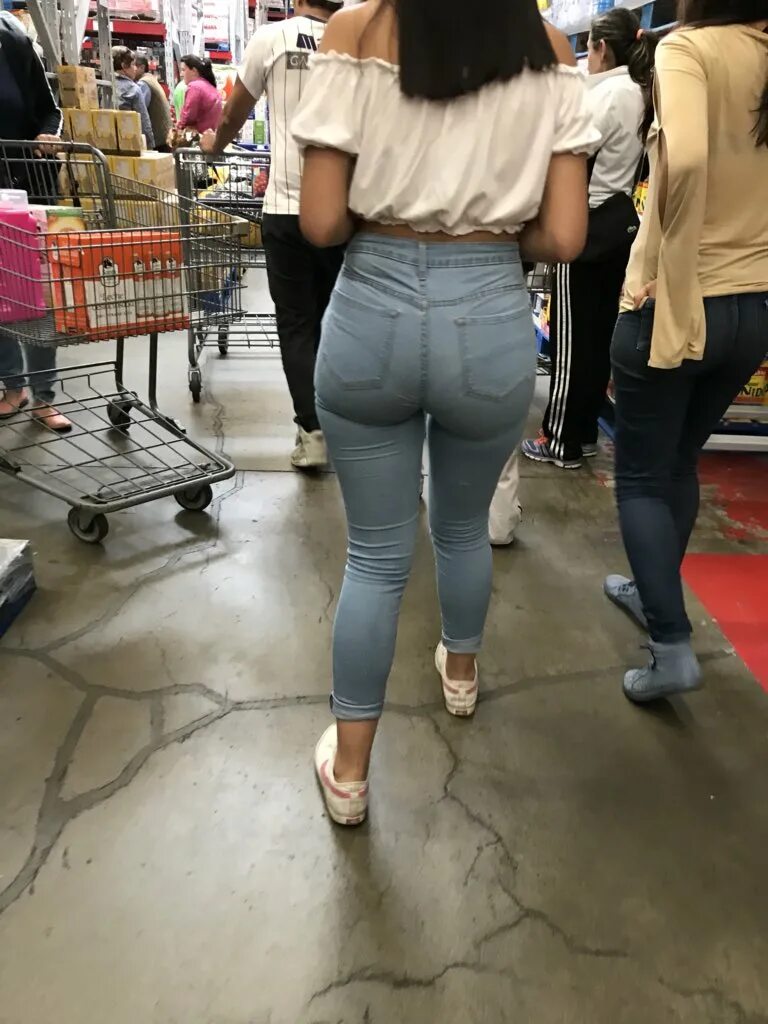 Madura Street VPL. Culona na публике. Madura in Jeans. Candid ass кавказские женщины.