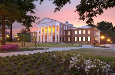 university-of-mississippi-beautiful-college-south.