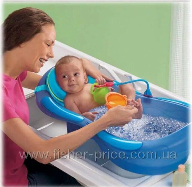 Ванночка для новорожденных вода. Ванночка для мытья ребенка. Для купания новорожденных приспособления. Ванночка для купания новорожденного. Детский тазик для купания.
