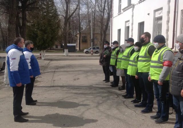 Засвияжская налоговая телефон. Администрация Засвияжский район Ульяновск. Засвияжская администрация Ульяновск. ОМВД России по Засвияжскому району г.Ульяновска. Доска почёта Засвияжского района Ульяновск.