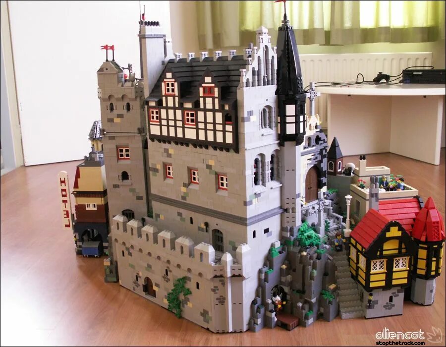 Лего замок самоделка Stronghold Wolf Lego creations, Lego projects, Amazing lego creations