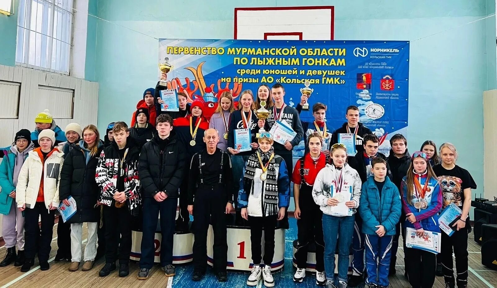 новости мончегорска н. выходные в мончегорске. выходные в мончегорске. каток мончегорск. кубок города по хоккею.