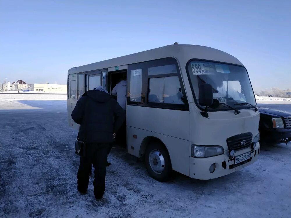 Сайт автовокзала бийск. Бийский автовокзал. Автовокзал города Бийска. Автовокзал Бийск автобусы. Автобус Бийск Солтон.