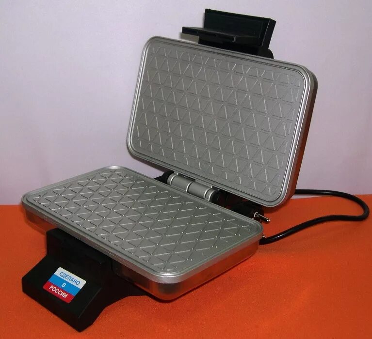 упак). вафельница "сластёна-трубочка" эв-1(тефлон,цв. вафельница-орешница сластена э0-1 тефлон. вафельница isottcom. трубочки в вафельнице.