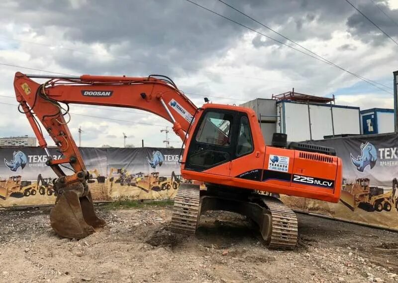 Экскаватор Дусан 225 Солар. Doosan Solar 225nlc-v. Экскаватор Doosan Solar 225nlc-v. Doosan Solar 225 NLC. Экскаватор дусан 225