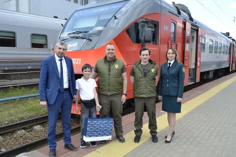 Работники поезда