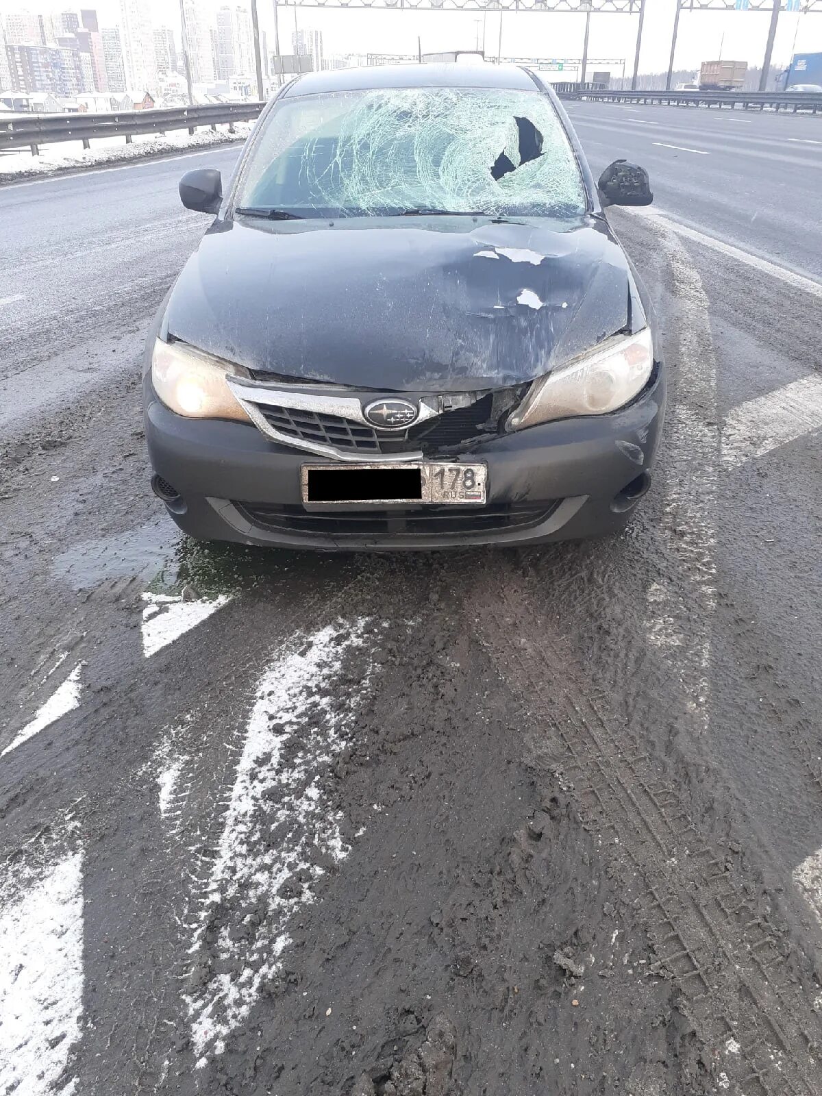 Санкт Петербург авария 21.02.2019. Наезд на дорожного рабочего. ДТП И ЧП 2020,21 января КАД.