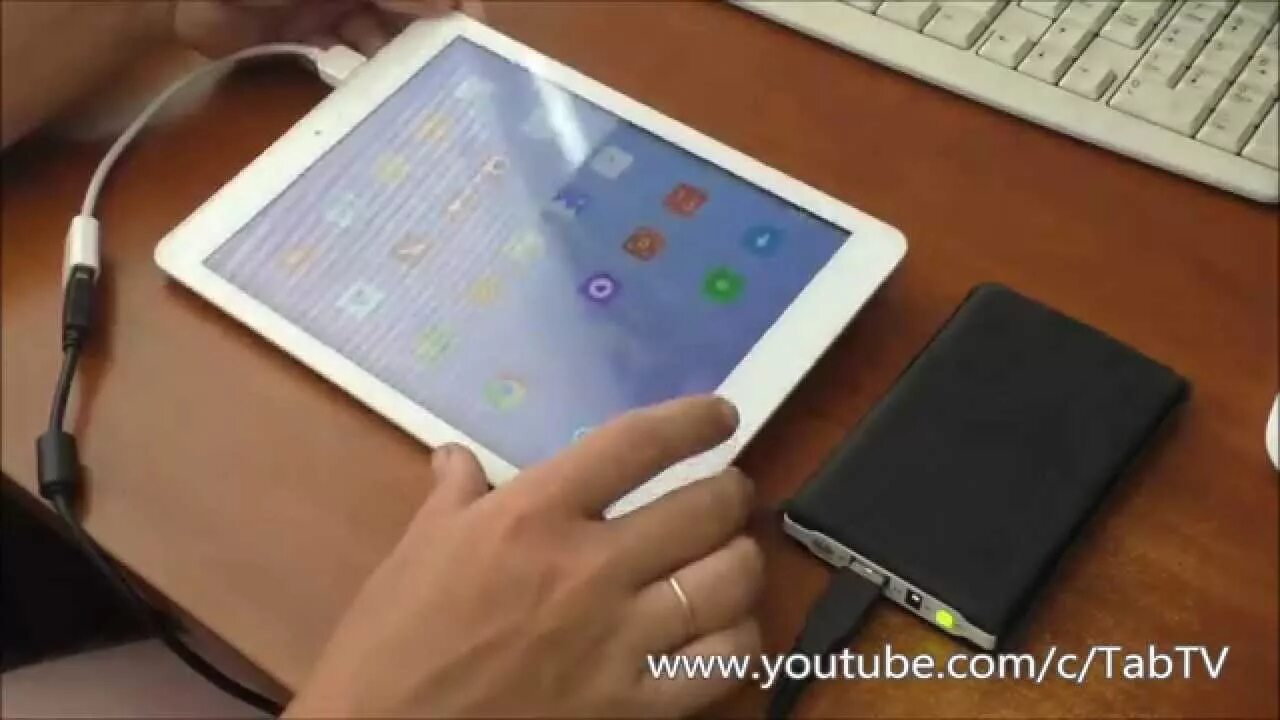 Подключить внешний диск к планшету. Планшет жесткий. планшет с hdd. подключить жесткий диск к планшету. флешка для планшета.
