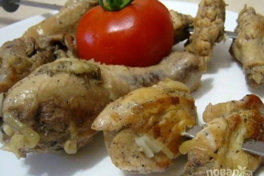 Шашлык из окорочков рецепт. Шашлык куриный с уксусом. куриный шашлык с уксусом и луком. курица на уксусе шашлык. вкусный шашлык из курицы с уксусом.