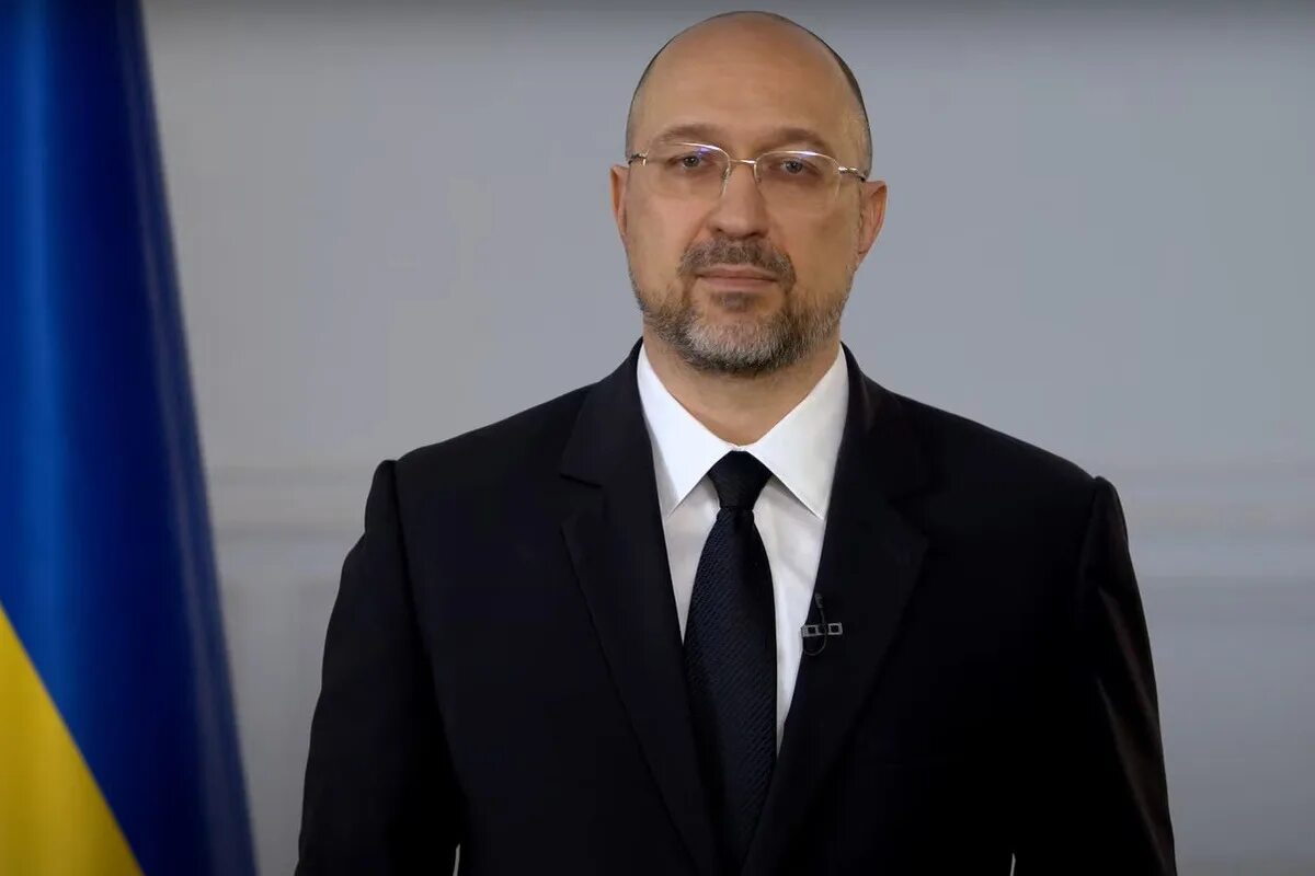 Премьер министр украины. Премьер-министр украины д шмыгаль. Denis shmyhal. Премьер министр украины 2014. Премьер министр шмыгаль.