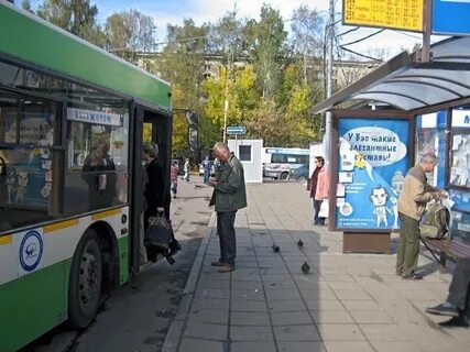 Автобус долго стоит на остановках