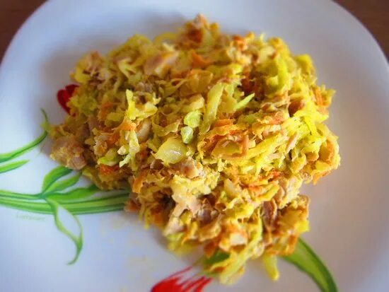 Салат клязьма с редькой рецепт классический. Клязьма с редькой. Салат клязьма с редькой. Салат клязьма с редькой рецепт. Салат клязьма с курицей.